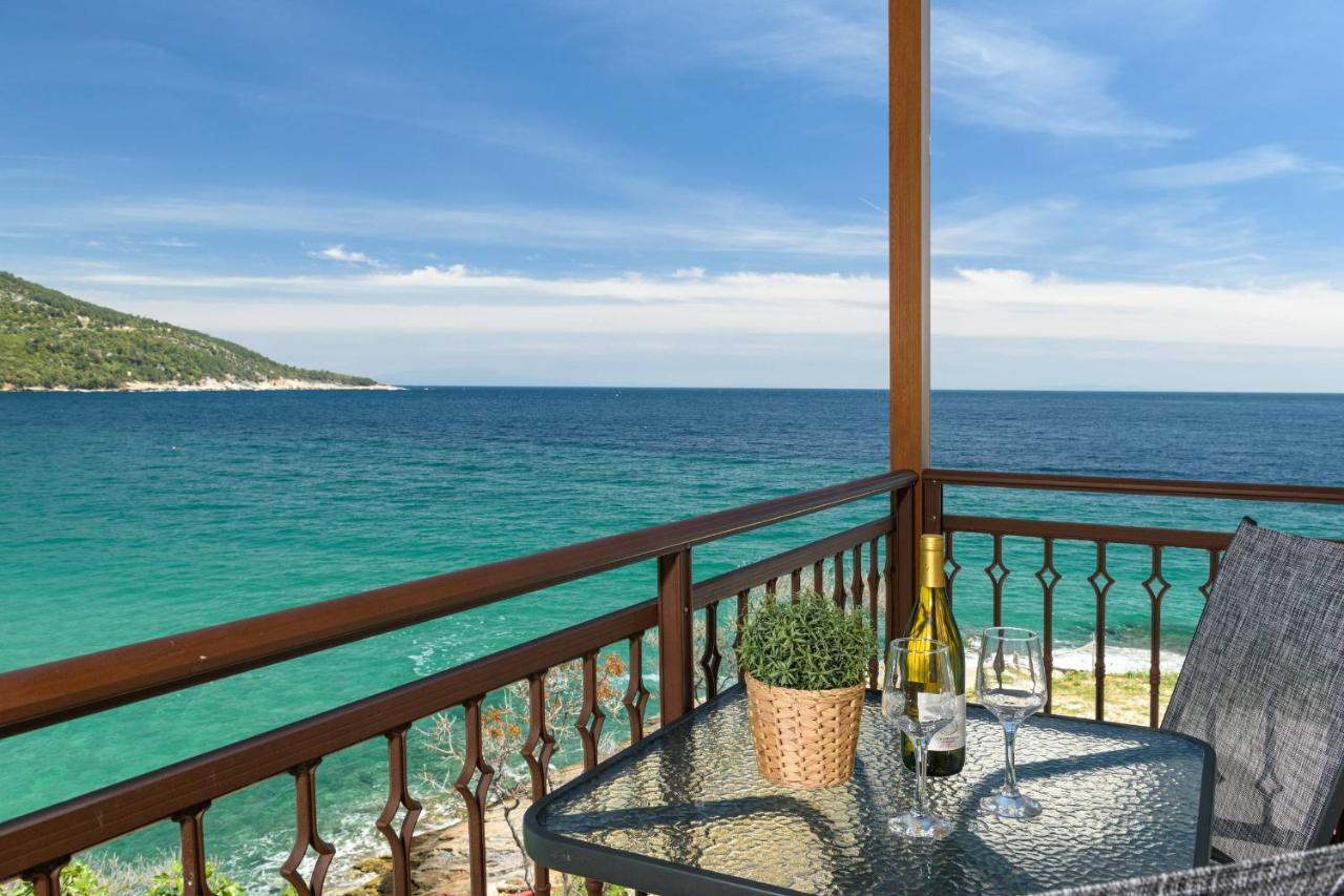 Faros View Bed & Breakfast Koinira Luaran gambar